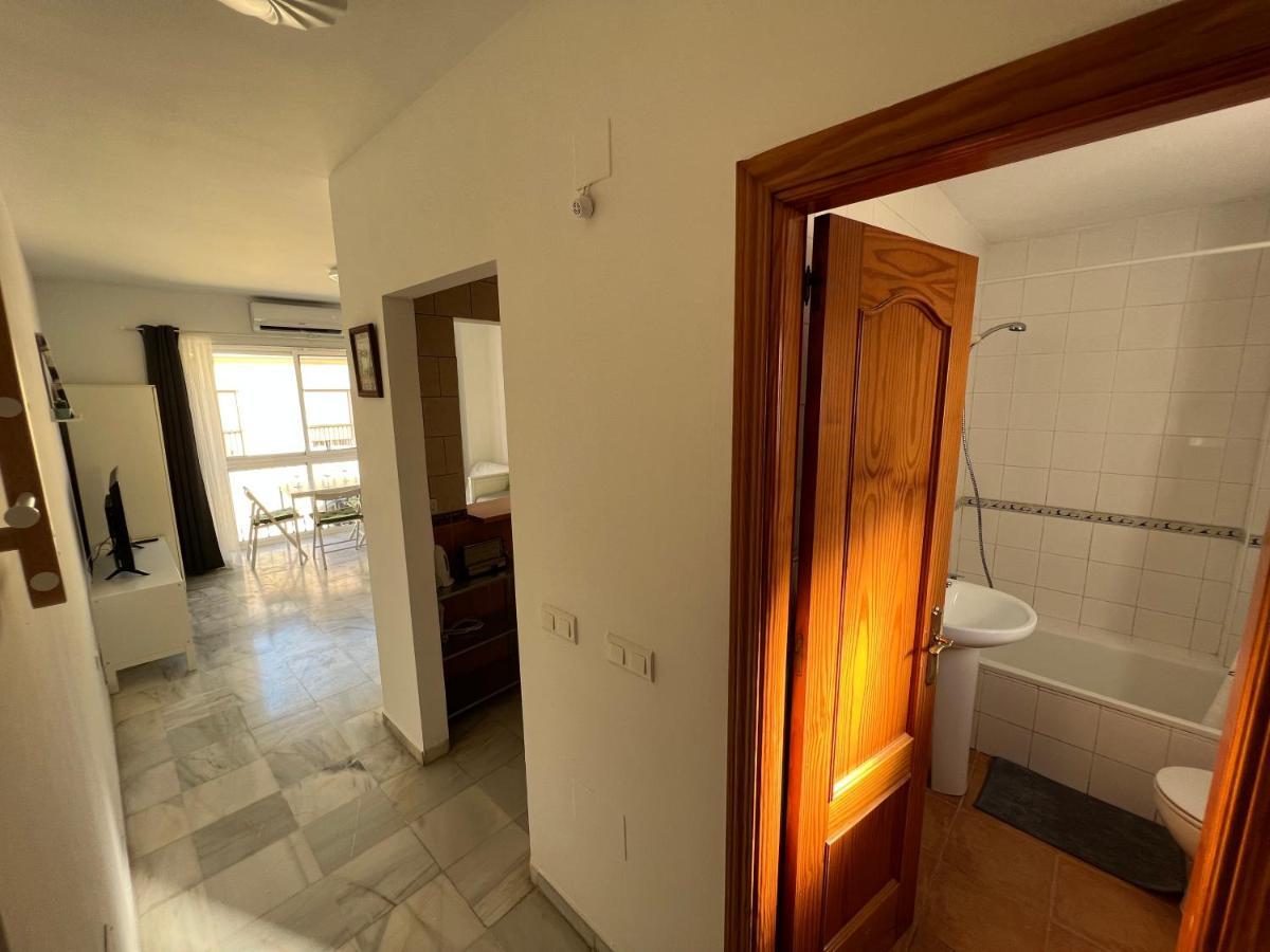 Genuar Apartments Malaga Center 3 Buitenkant foto