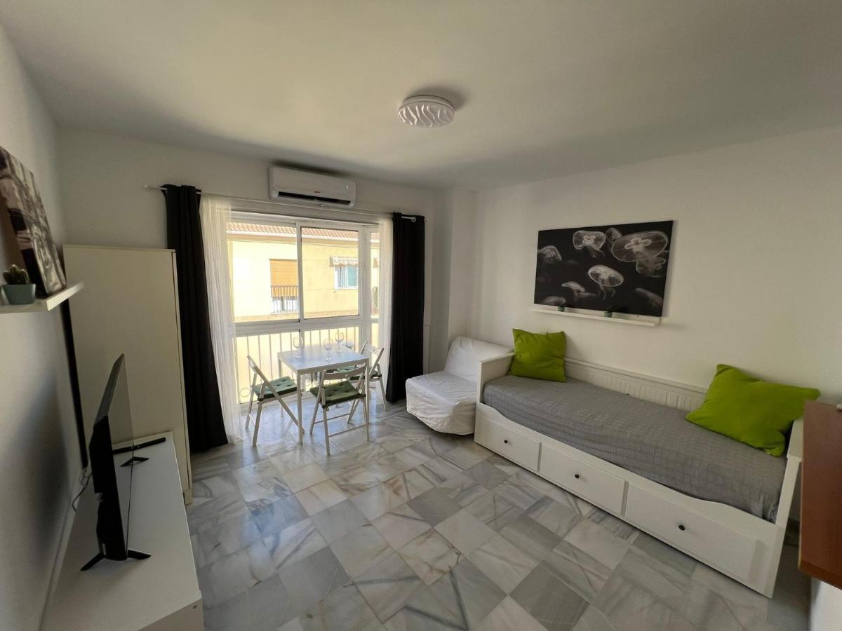 Genuar Apartments Malaga Center 3 Buitenkant foto