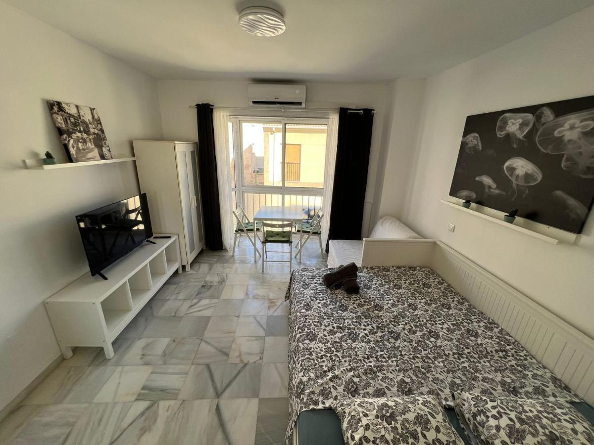 Genuar Apartments Malaga Center 3 Buitenkant foto
